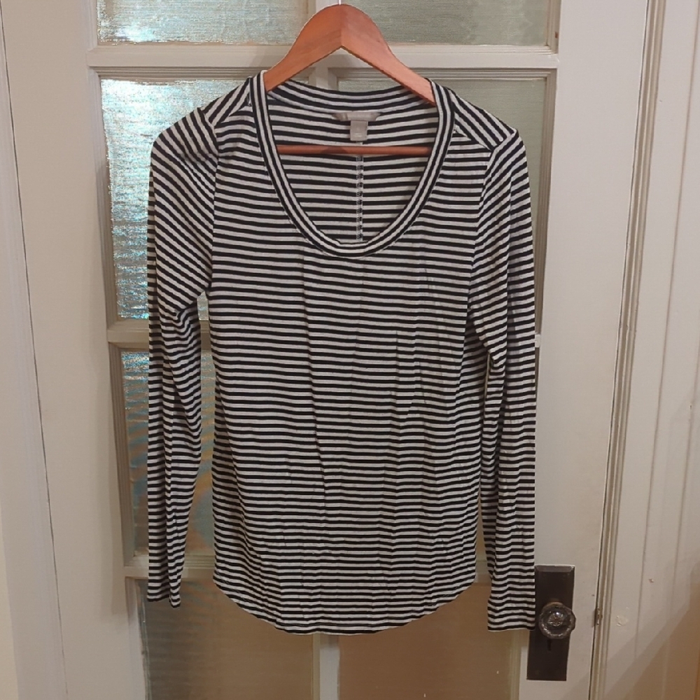 Banana Republic Black and White Fitted Long Sleeve Tee